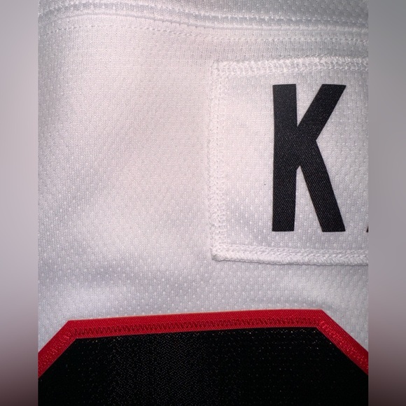 NWT Fanatics Women's Patrick Kane Chicago Blackhawks Breakaway White Jersey, L - Picture 13 of 13
